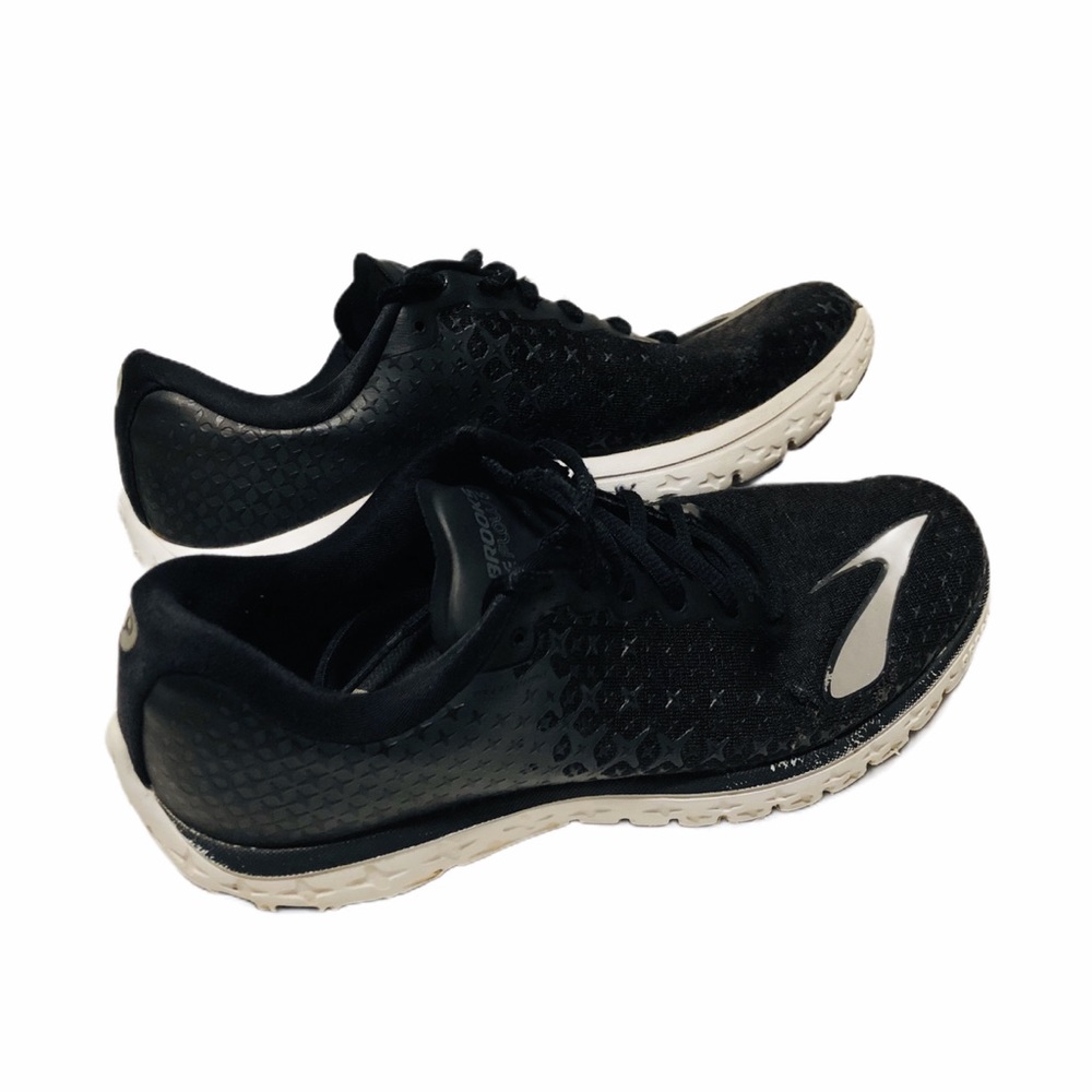 Brooks Pure Flow 5 Black White Women’s Size 8.5